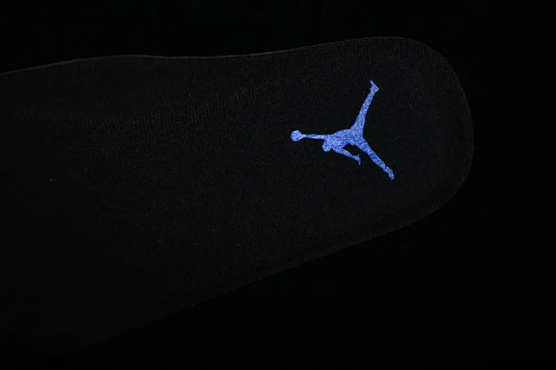 All categories Air Jordan Jordan series basketball shoes Air Jordan 11 Air Jordan 11 Retro AJ11 Joe 11 black and blue high-top basketball shoes CT8012-400